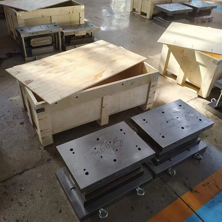Progressive Stamping Die For Automotive & Heavy Industrial Components manufacturers